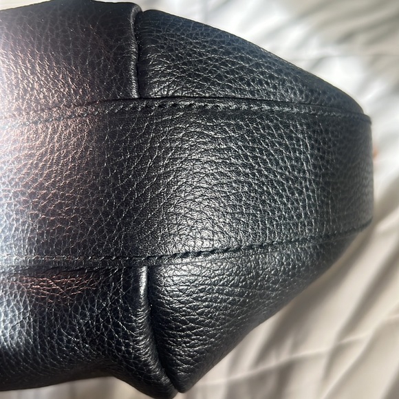 🖤✨Authentic Gucci large leather Bamboo Bar accent shoulder bag🖤✨ - Picture 11 of 16